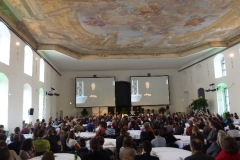 IMPULSVORTRÄGE: Helena Norberg-Hodge und Peter Senge